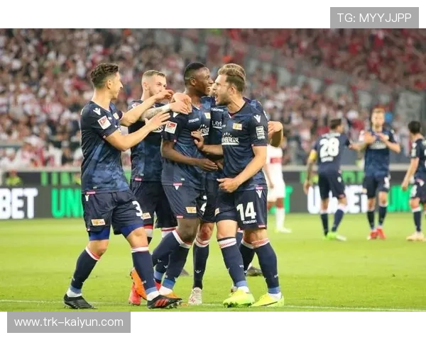 斯图加特主场强势分析：青年军攻势足球吸粉无数