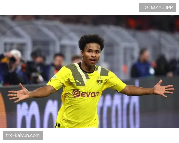 斯图加特2-2战平法兰克福,主队全场27次射门仅转化两球 斯图加特2-2战平法兰克福,主队全场27次射门仅转化两球